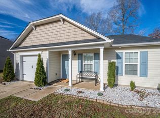 214 Valerie Dr, Lincolnton, NC 28092