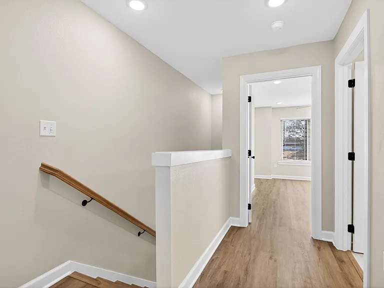 Leasing Now - New Townhomes, North Little Rock Argenta Arts Area — Photo 16