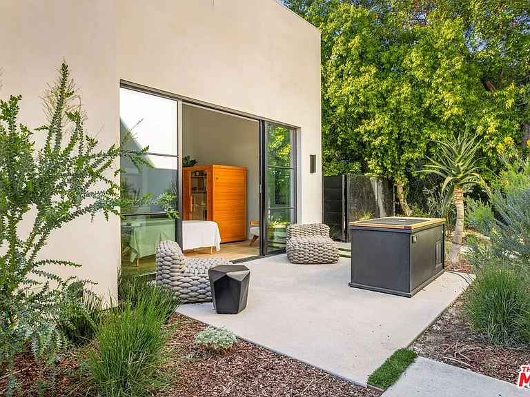 9951 Liebe Dr — Photo 31