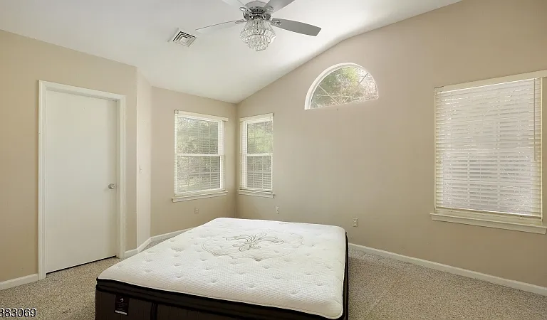 19 Quail Brook Ct — Photo 11