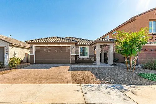 19725 W Rancho Dr Photo 1