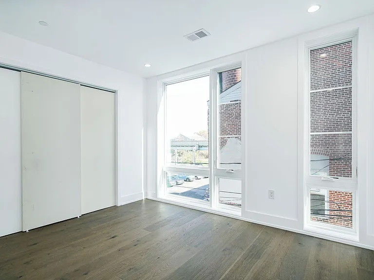 1751 N Howard St — Photo 62