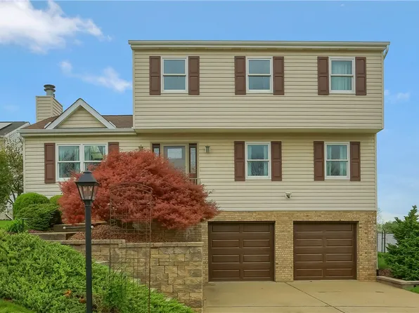 62 Rodgers Dr, Coraopolis, PA 15108