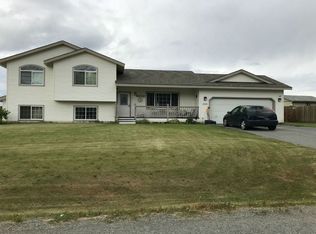 13818 E Hay Wagon Way, Palmer, AK 99645