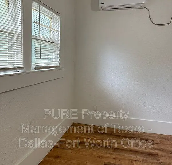 1208 Hawthorne Ave #B — Photo 5
