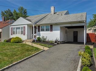 7 McKinley Ave, Colonia, NJ 07067