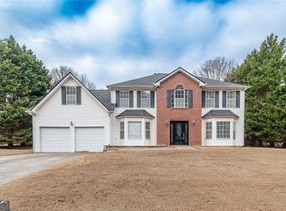2167 Pixie Rose Ln, Loganville, GA 30052