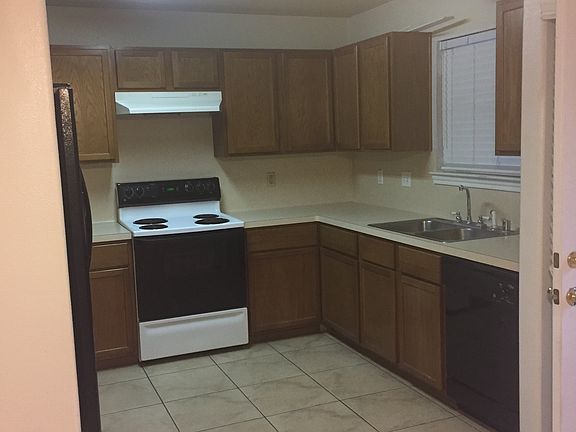 5th image of 10515 Scenic Dr