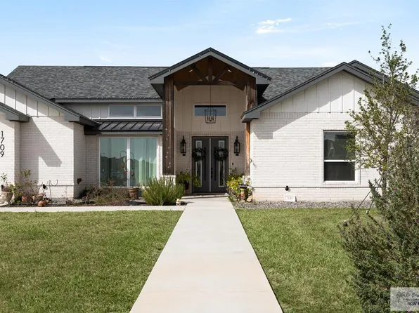 1709 Thacker Ln, Harlingen, TX 78552