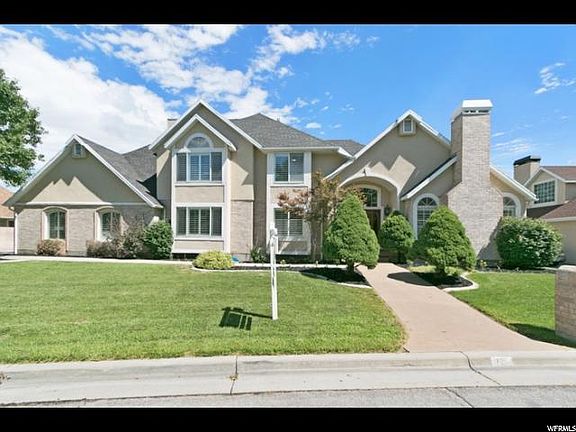 5th image of 727 E Majestic Pine Dr