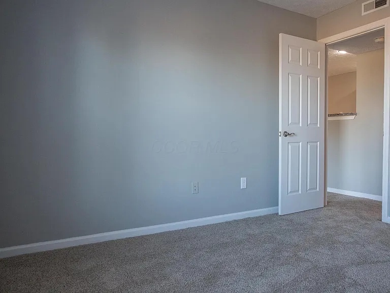 5516 Cedar Spgs #5516A — Photo 9
