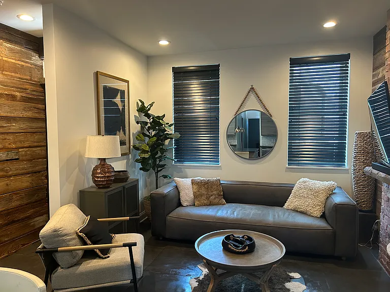 409 Eloise St — Photo 3