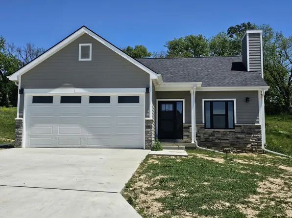 1004 Hillside Dr, Neola, IA 51559