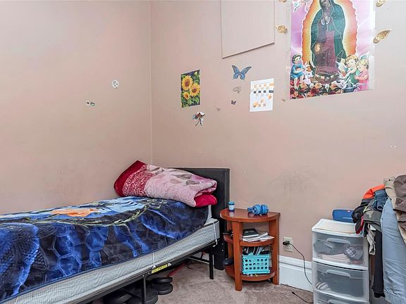 5th image of 4504 Louisiana Ave