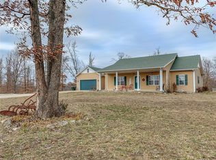 17101 Dustin Ln, Lebanon, MO 65536