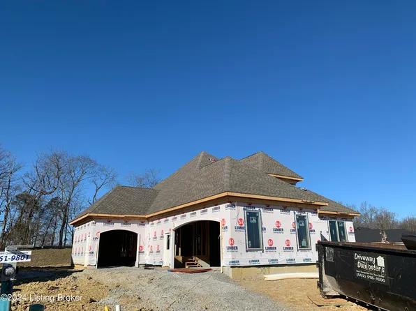 17302 White Oak Way, Fisherville, KY 40023
