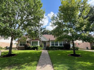 14318 Burgoyne Rd, Houston, TX 77077
