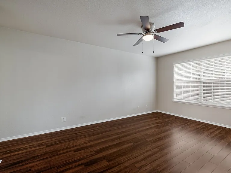 8848 Staghorn Ml — Photo 12