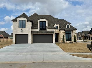2839 E 142nd St S, Bixby, OK 74008