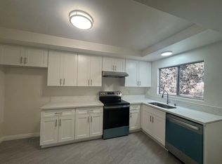 760 W Huntington Dr #1-14, Arcadia, CA 91007