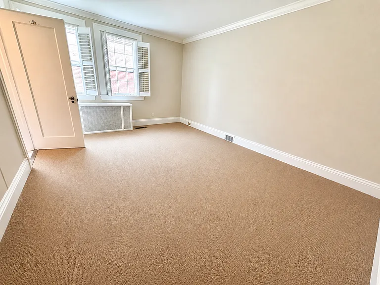 631 Saint James St #631 — Photo 15