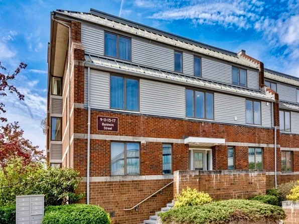 9-17 Baldwin St #15C, Newton, MA 02458