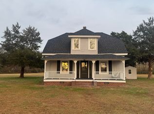 660 Evers Road, Bladenboro, NC 28320