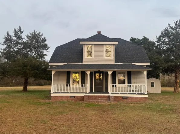 660 Evers Road, Bladenboro, NC 28320