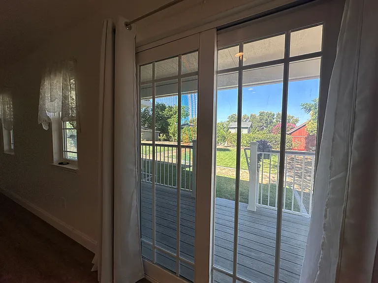 2400 Central Ave — Photo 34