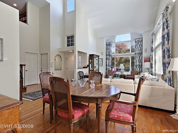 5th image of 908 Island Ct