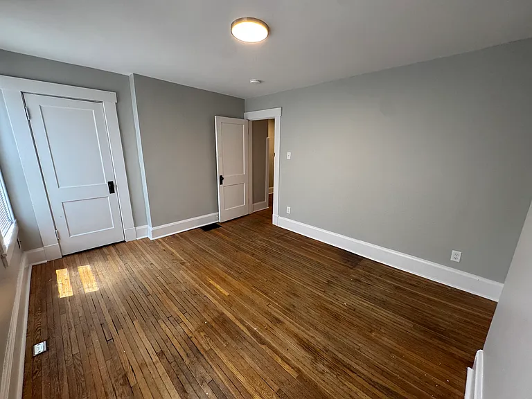 360 E Oakland Ave — Photo 13
