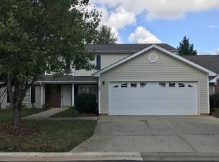 688 Huntingdon St, Elon, NC 27244