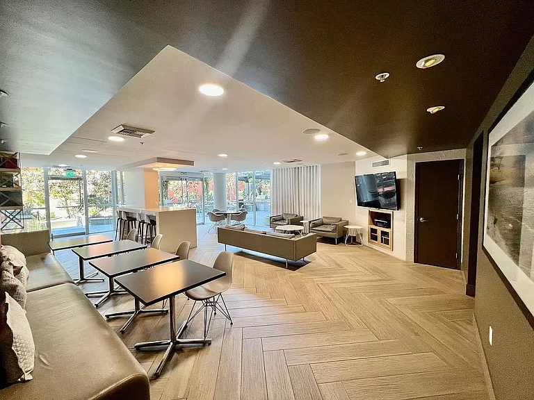 1240 India St #510 — Photo 15