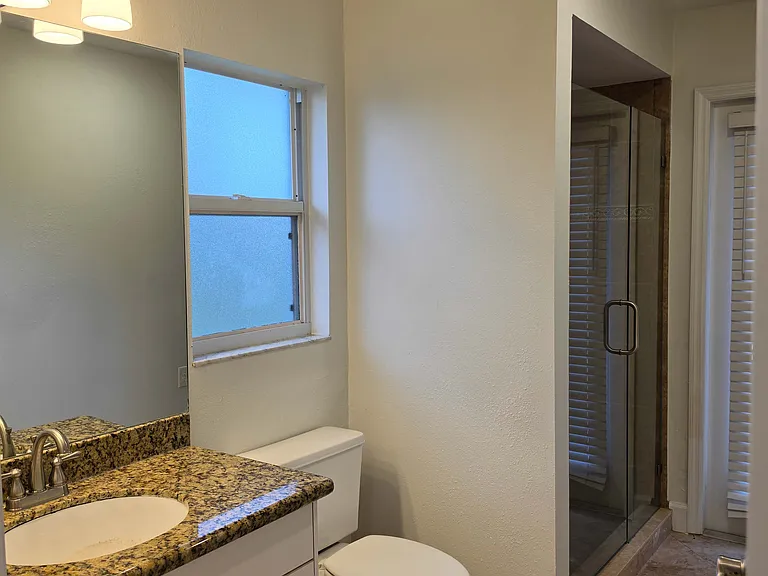 18804 Forest Glen Ct — Photo 15