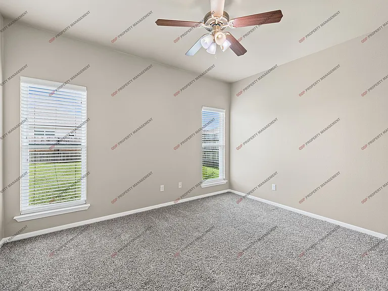 8012 Bridgepointe Dr — Photo 18