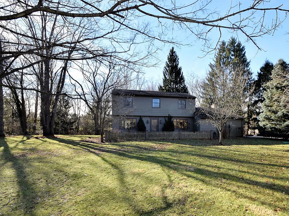 1st image of 39183 Sycamore Ln