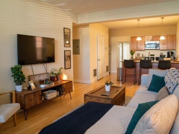 310 Bridge St #1