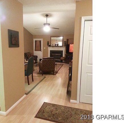 3rd image of 2602 B Boone Ct