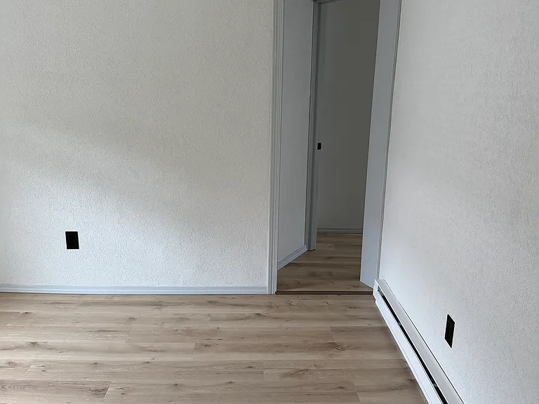 12 Mohawk St #4 — Photo 4