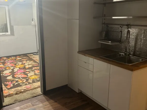 423 Arapahoe St #2, Golden, CO 80403