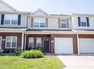 9767 Green Knoll Dr, Noblesville, IN 46060
