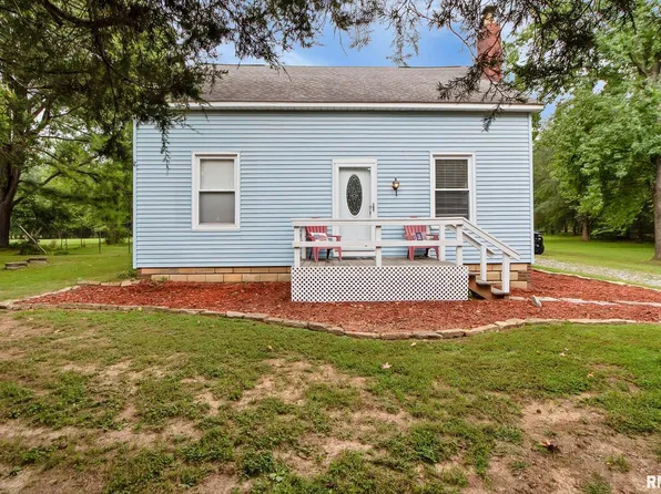 504 S Mayor Caliper Dr, Carterville, IL 62918
