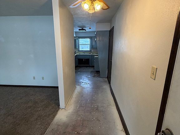 4th image of 1616 E 47th St