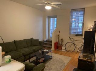 237 N 2nd St #1F, Philadelphia, PA 19106
