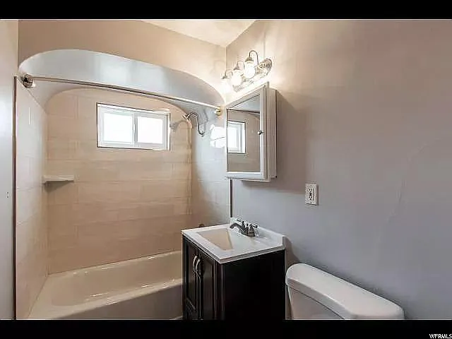 1550 E Westminster Ave — Photo 10