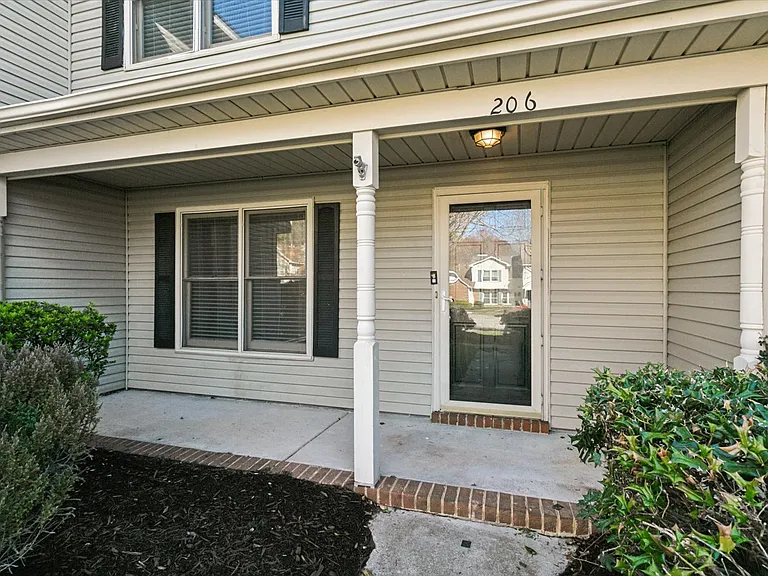 206 Alder Wood Dr — Photo 6