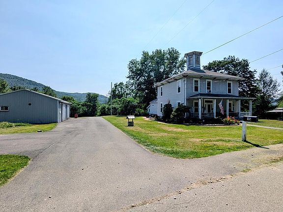 2nd image of 15 Lyman Rd W