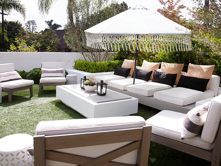 outdoor lounge area