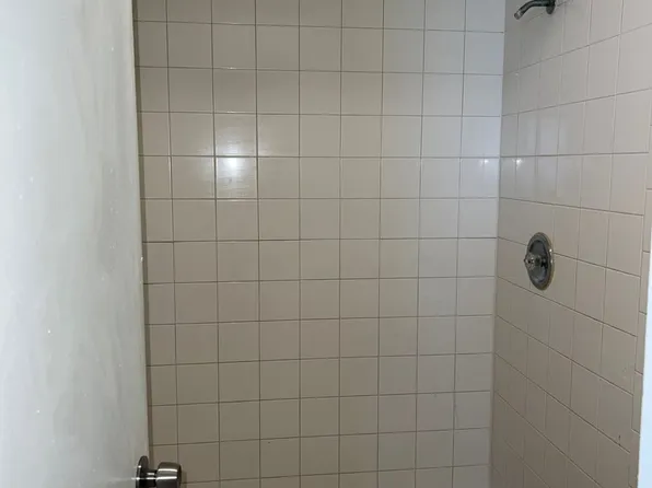 1412, 1412 SE 8th Ter APT 8, Cape Coral, FL 33990