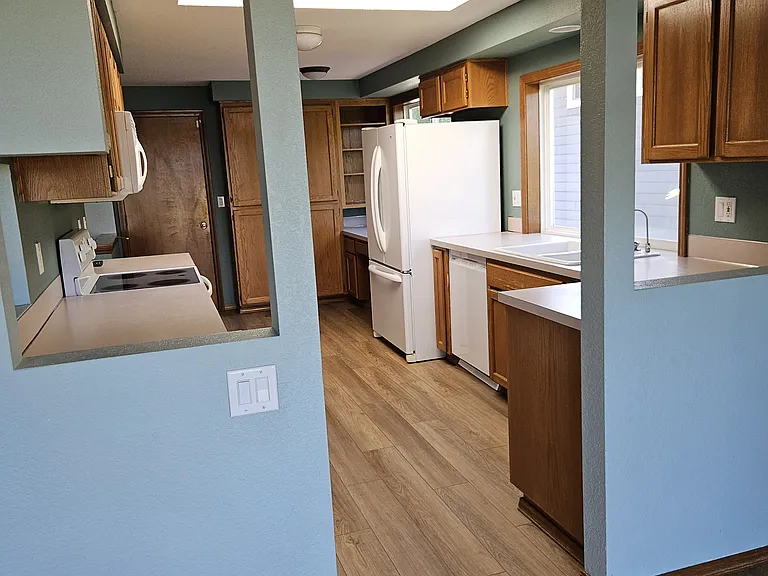 2334 Island Dr NW — Photo 9